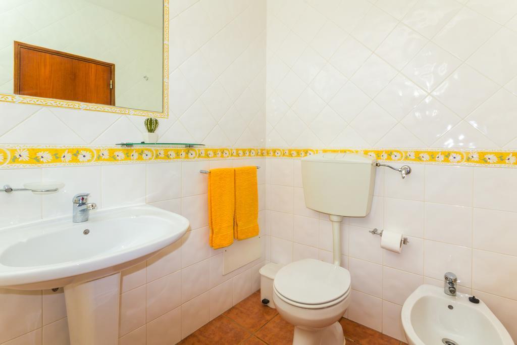 Apartamentos Arcada Quarteira Extérieur photo