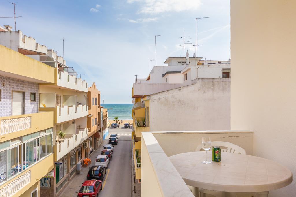 Apartamentos Arcada Quarteira Extérieur photo