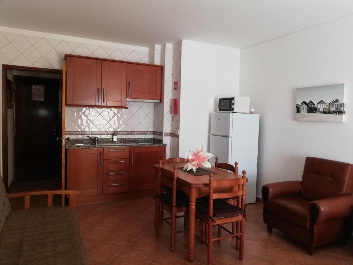 Apartamentos Arcada Quarteira Extérieur photo